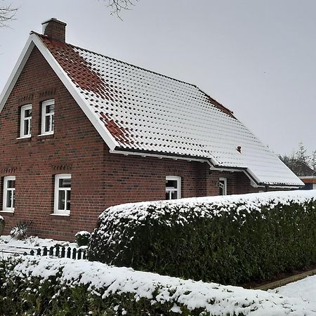 Tolles Ferienhaus In Pilsum - Ferienhaus Trientje - Mit Garten Und Ueberdachter Terrasse Zewnętrze zdjęcie