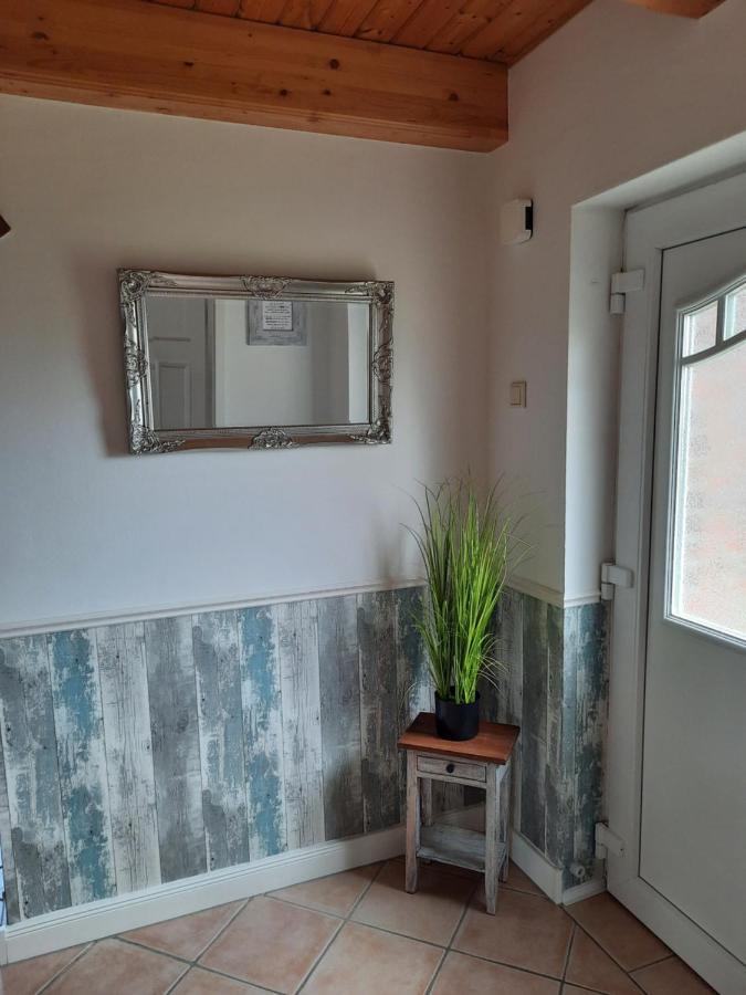 Tolles Ferienhaus In Pilsum - Ferienhaus Trientje - Mit Garten Und Ueberdachter Terrasse Zewnętrze zdjęcie