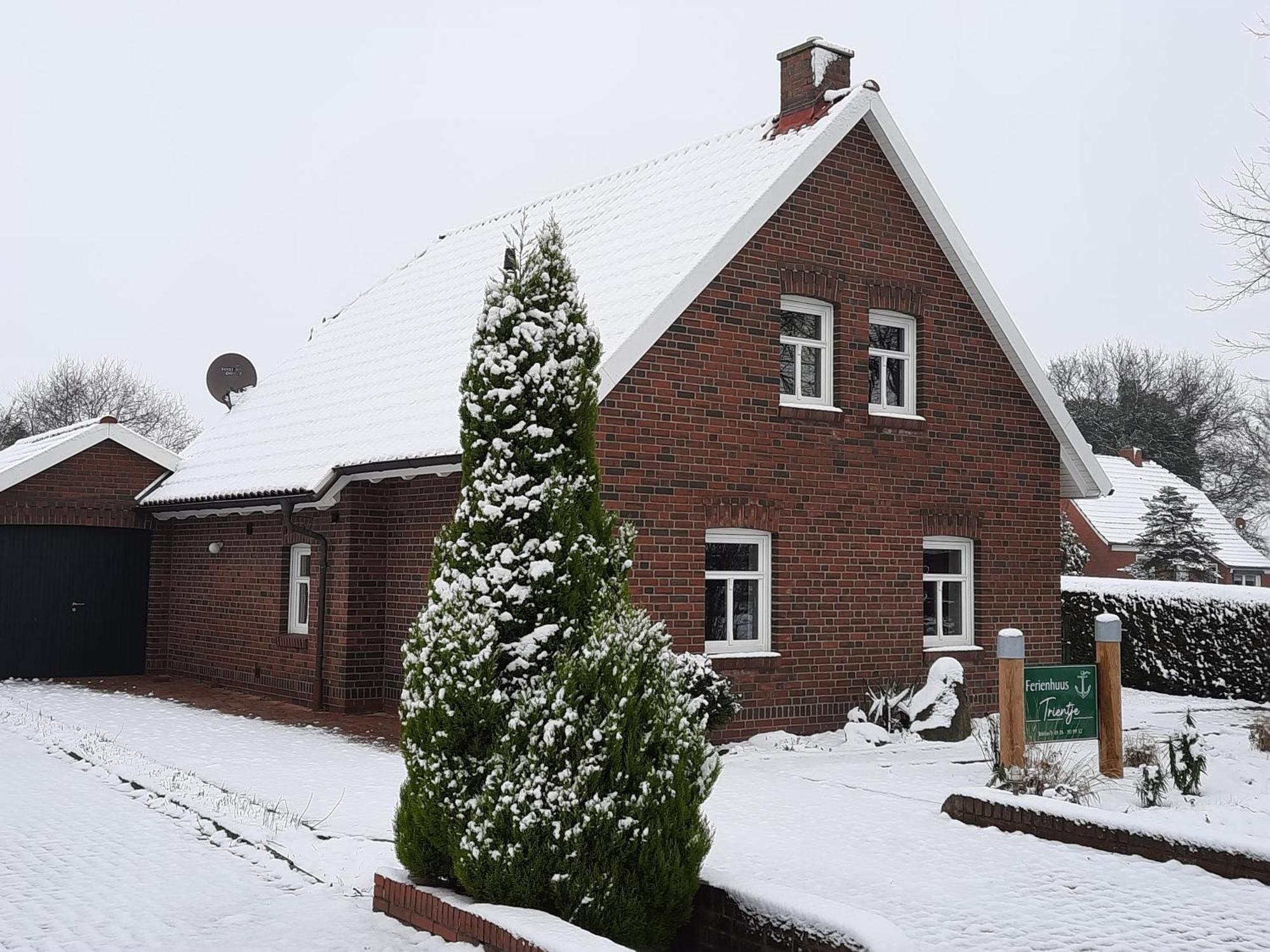 Tolles Ferienhaus In Pilsum - Ferienhaus Trientje - Mit Garten Und Ueberdachter Terrasse Zewnętrze zdjęcie